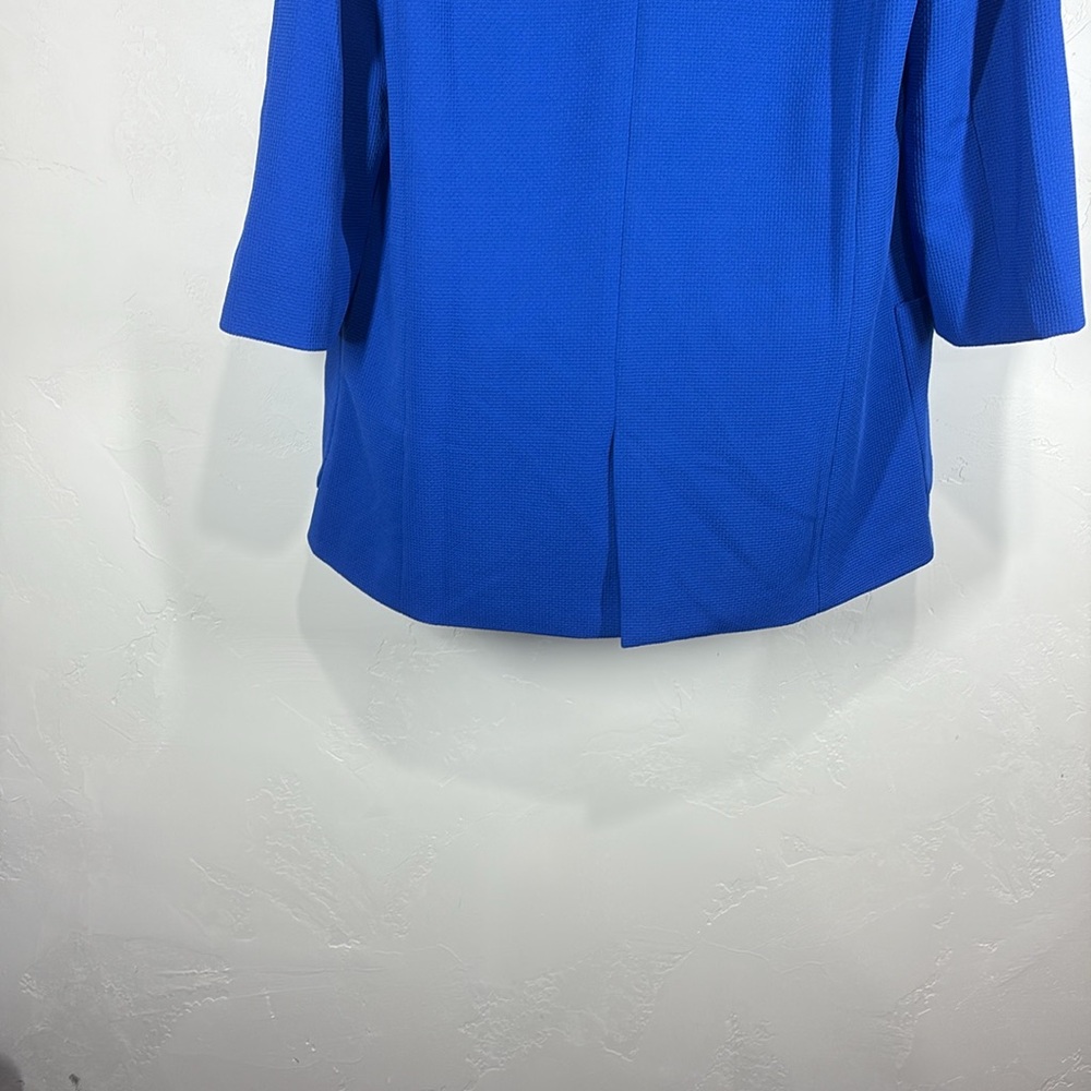 Countess blue blazer size medium - Picture 9 of 11